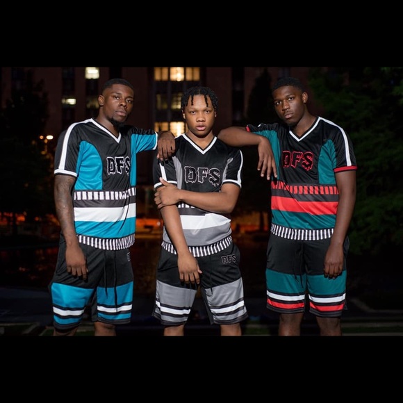 🚨🚨🚨DFS Drippy Set🥶🥶 - Picture 1 of 1